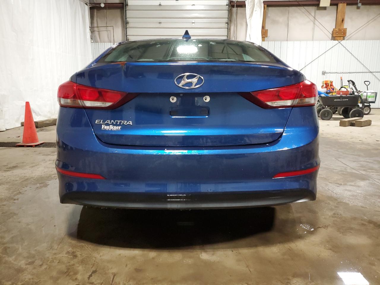 2017 Hyundai Elantra - Image 6