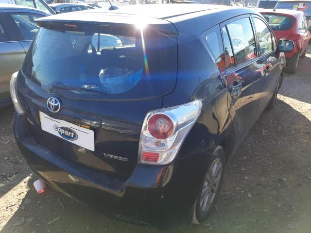 2011 TOYOTA VERSO TR D