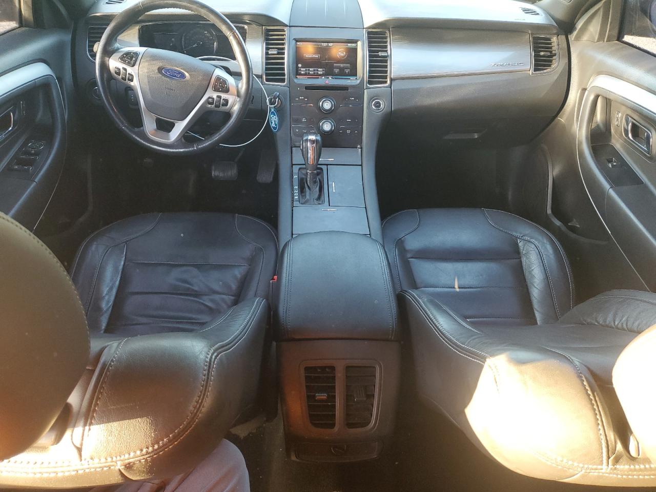2013 Ford Taurus - Image 8