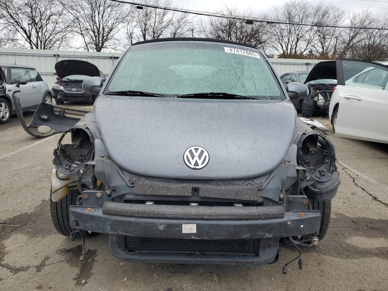 2005 Volkswagen Beetle - Image 5