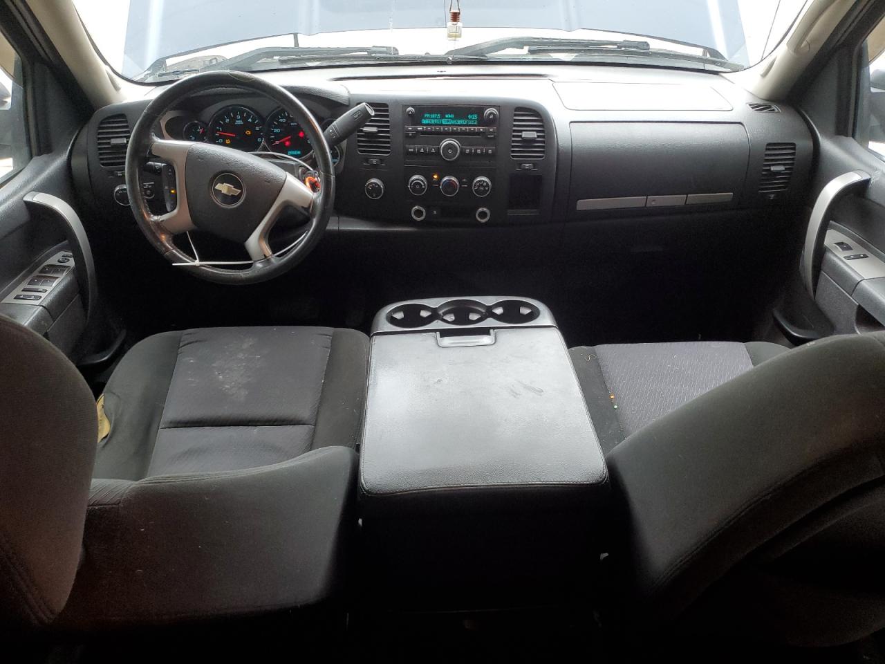 2010 Chevrolet Silverado - Image 8