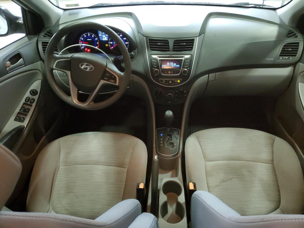 2015 Hyundai Accent - Image 8
