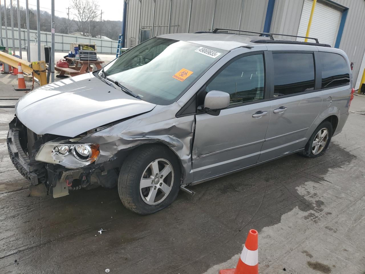 2013 Dodge Grand Caravan Sxt for Sale in Lebanon, TN - Front End