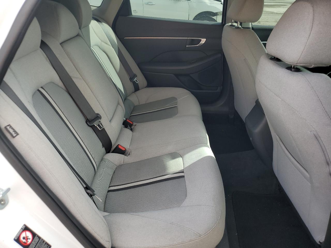 2020 Hyundai Sonata - Image 11