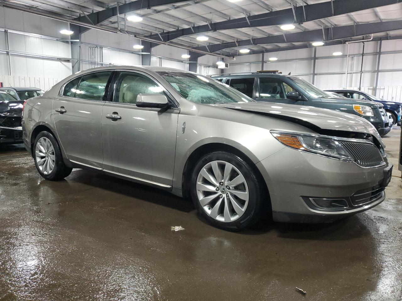 2015 Lincoln MKS - Image 4