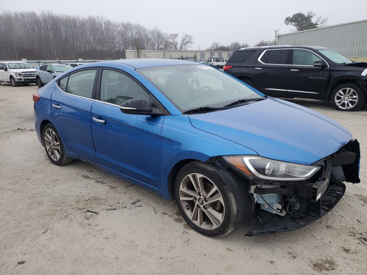 2017 Hyundai Elantra - Image 4