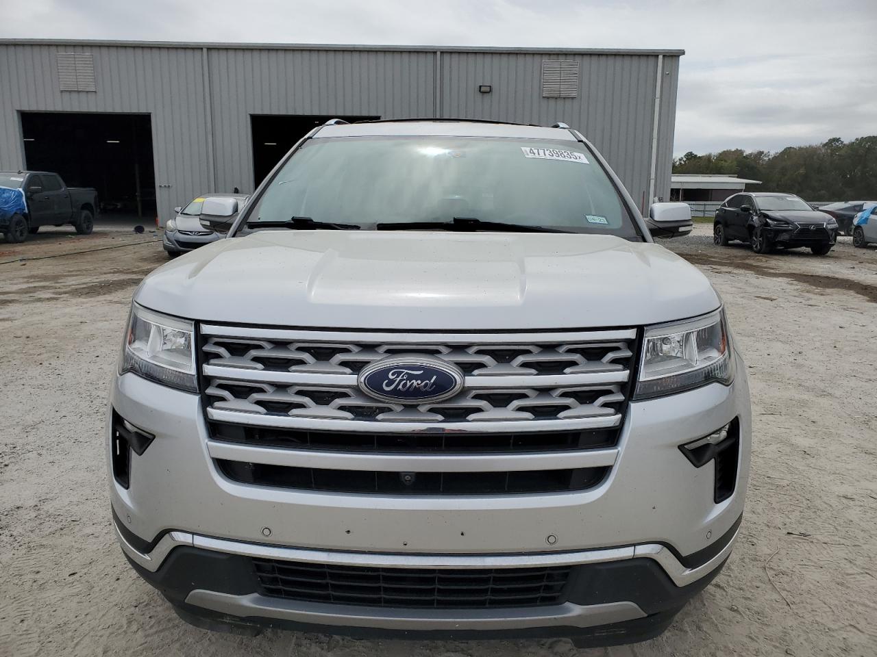 2018 Ford Explorer - Image 5