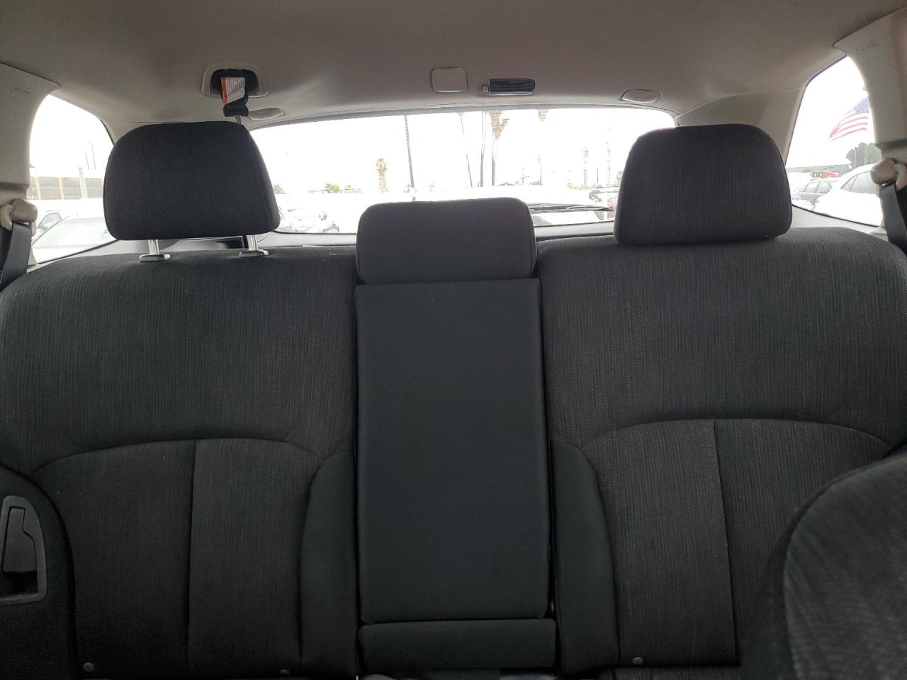 2014 Subaru Outback - Image 10