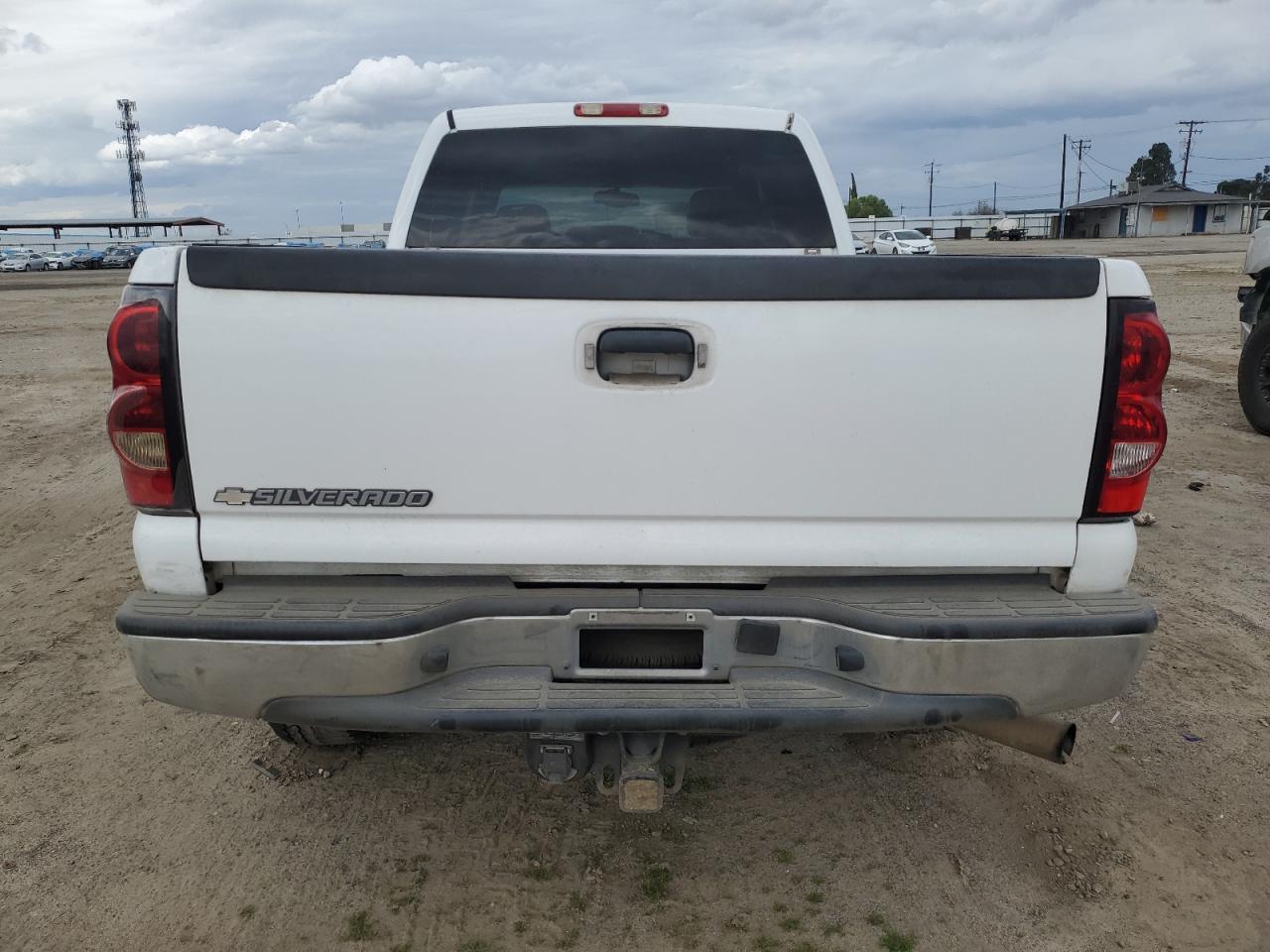 2007 Chevrolet Silverado - Image 6