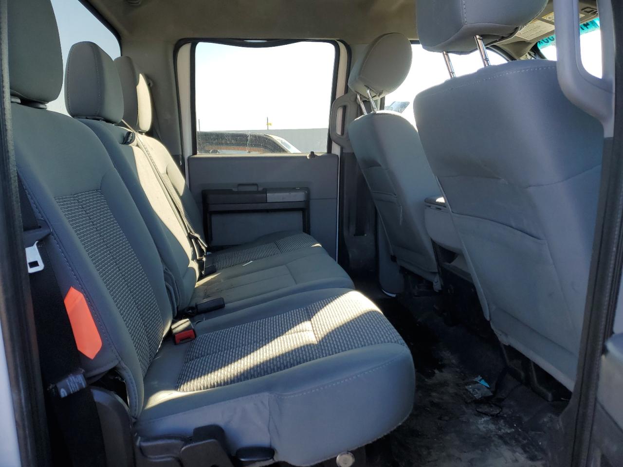 2012 Ford F350 - Image 10