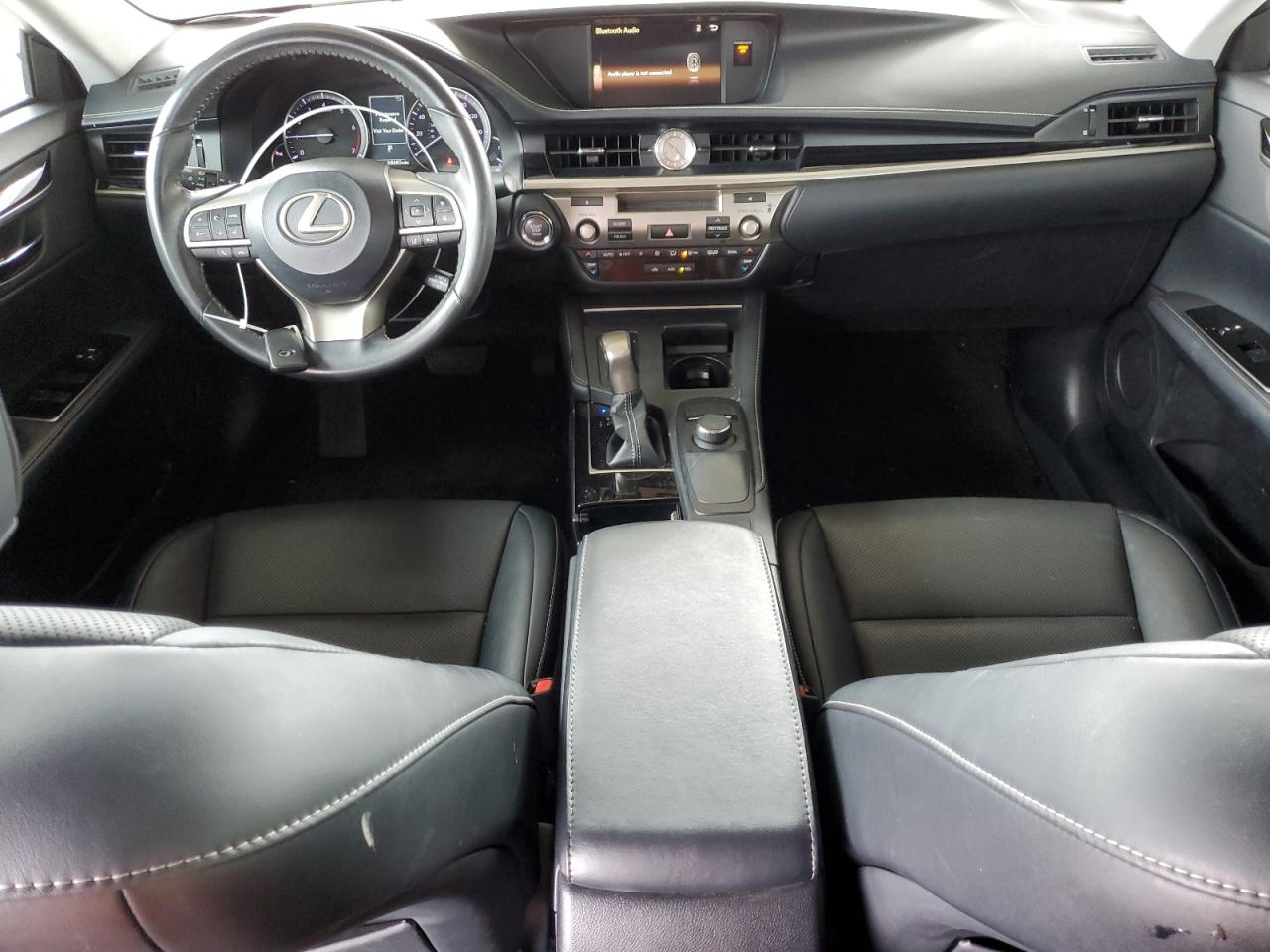2018 Lexus ES - Image 8
