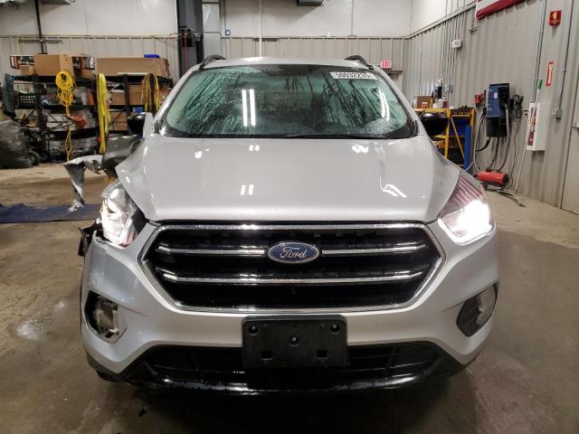  FORD ESCAPE 2019 Srebrny