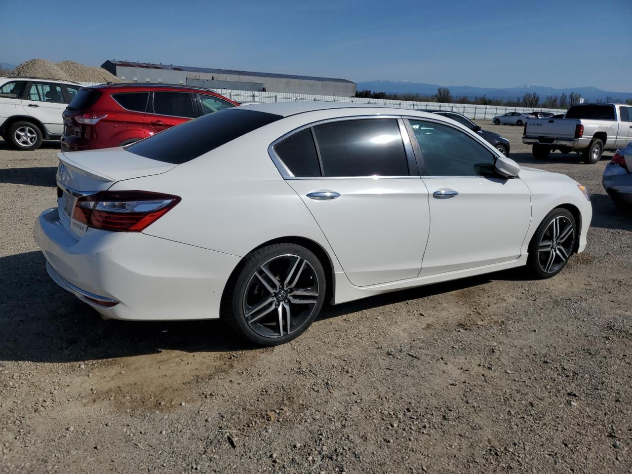 2016 Honda Accord - Image 3