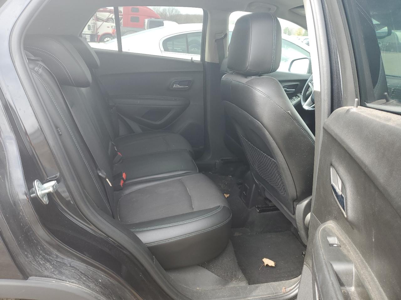 2015 Chevrolet Trax - Image 11