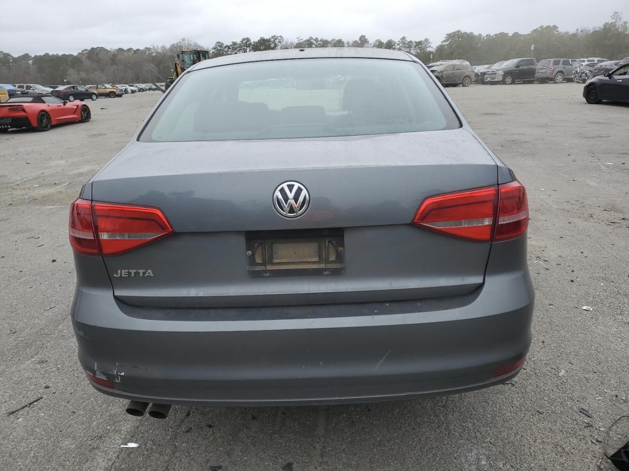 2015 Volkswagen Jetta - Image 6