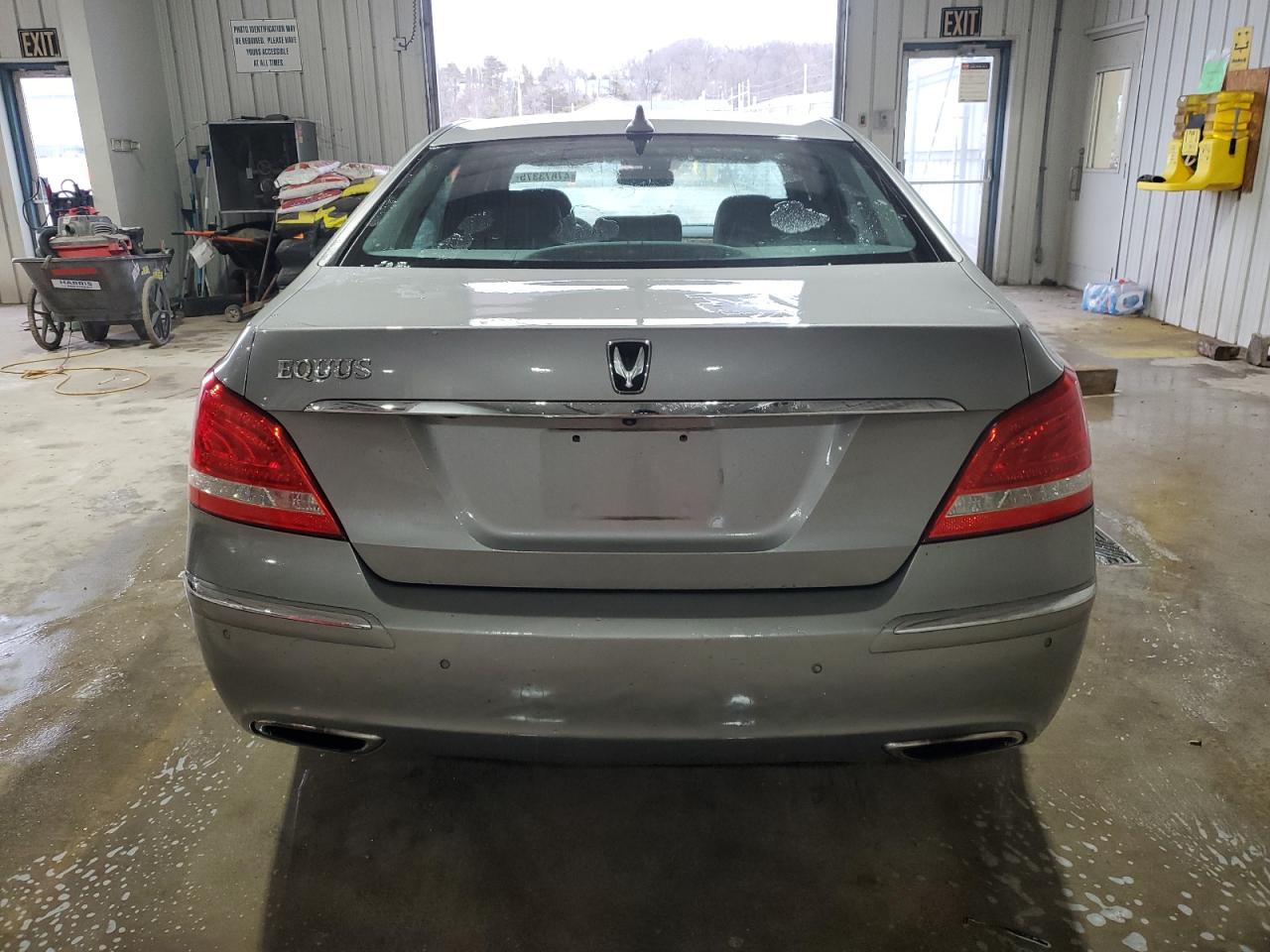 2012 Hyundai Equus - Image 6
