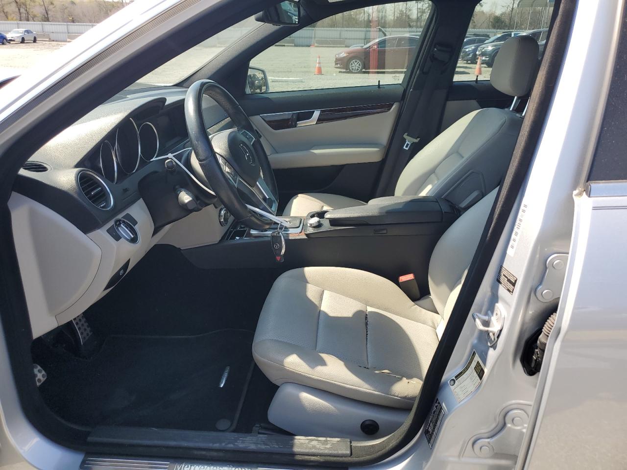 2012 Mercedes-Benz C 250 VIN: WDDGF4HB9CR240194 Lot: 51060335