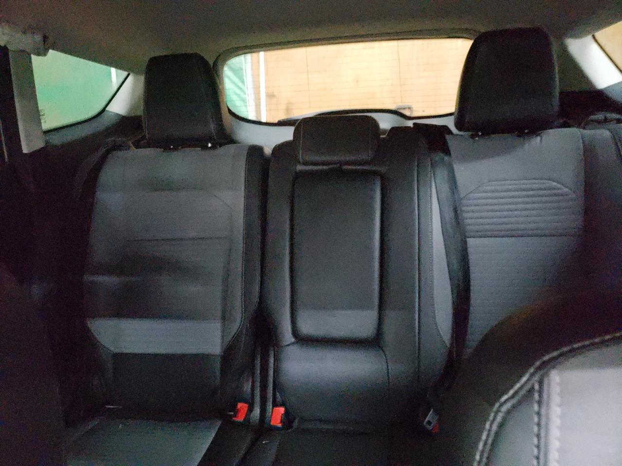 2017 Ford Escape - Image 10