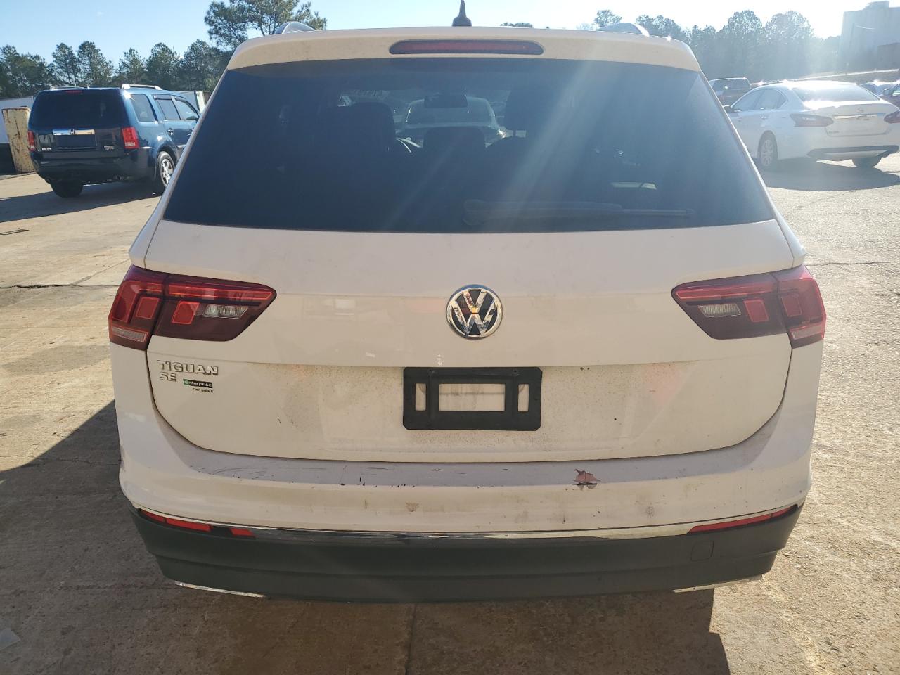 2021 Volkswagen Tiguan - Image 6