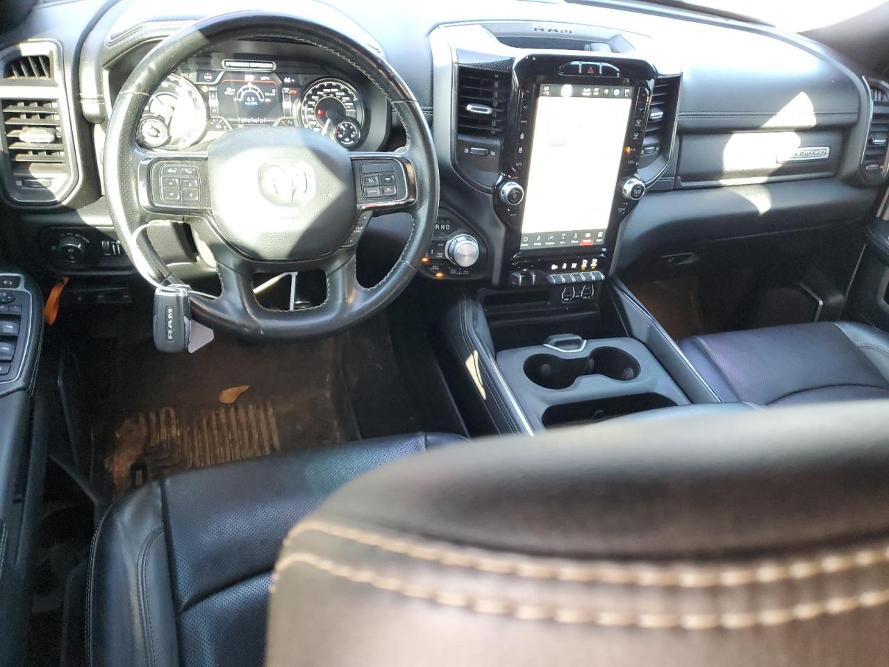 2022 RAM 2500 - Image 8