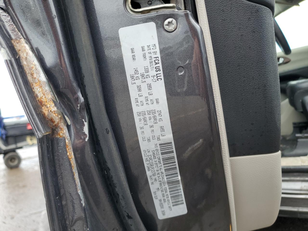 2018 Chrysler Pacifica - Image 15