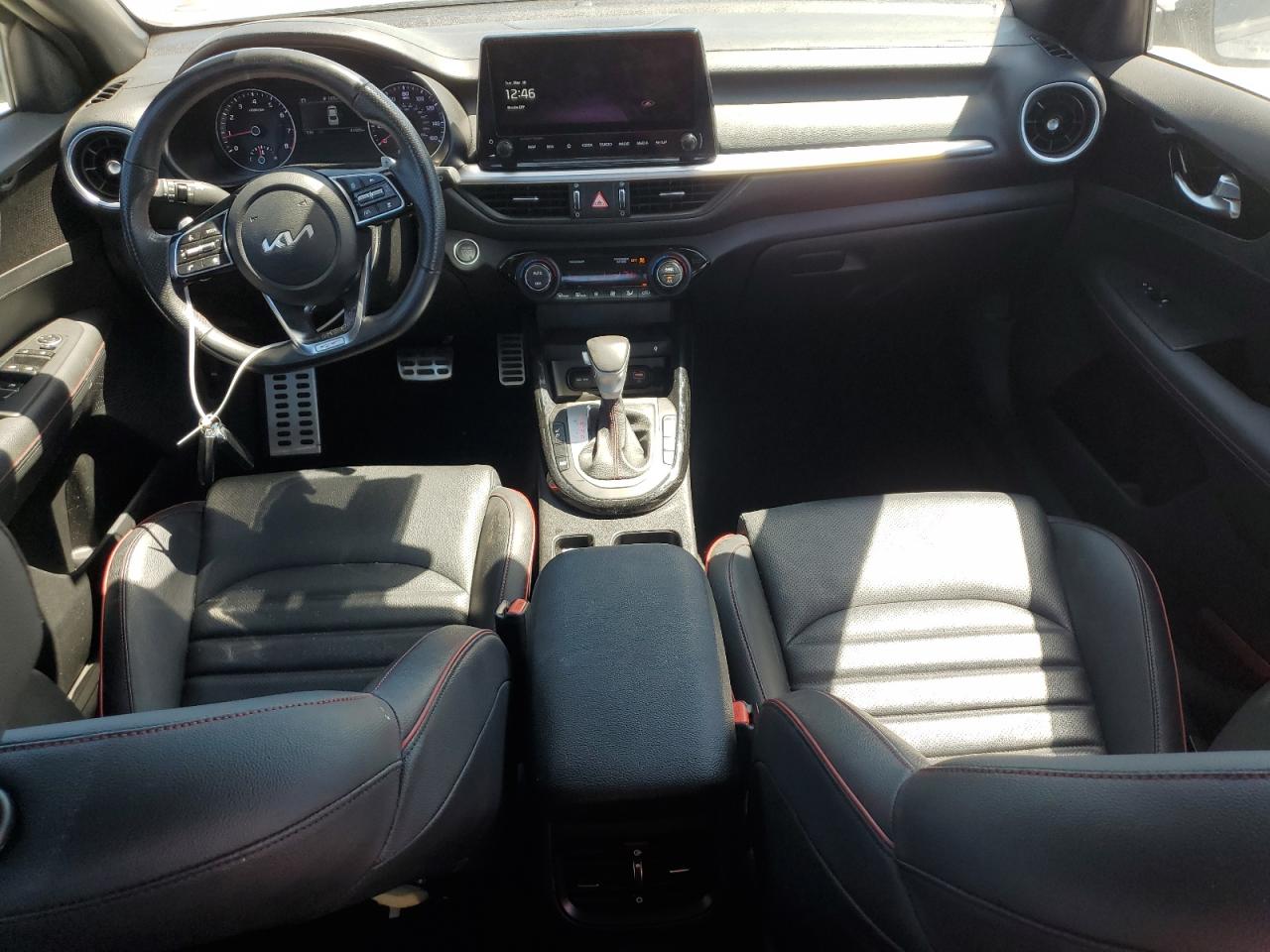 2023 Kia Forte - Image 8