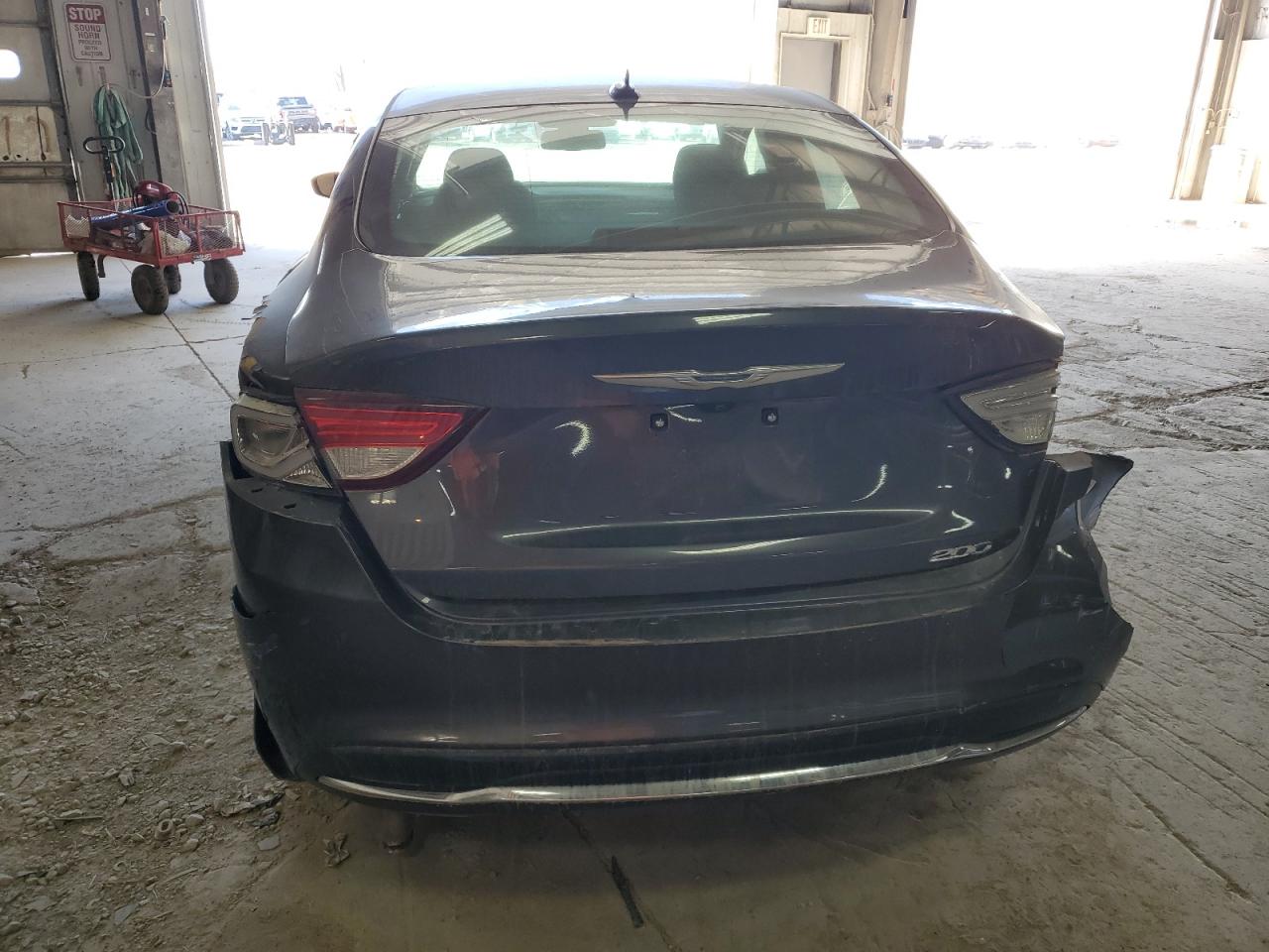 2015 Chrysler 200 Limited VIN: 1C3CCCAB5FN609039 Lot: 49159395