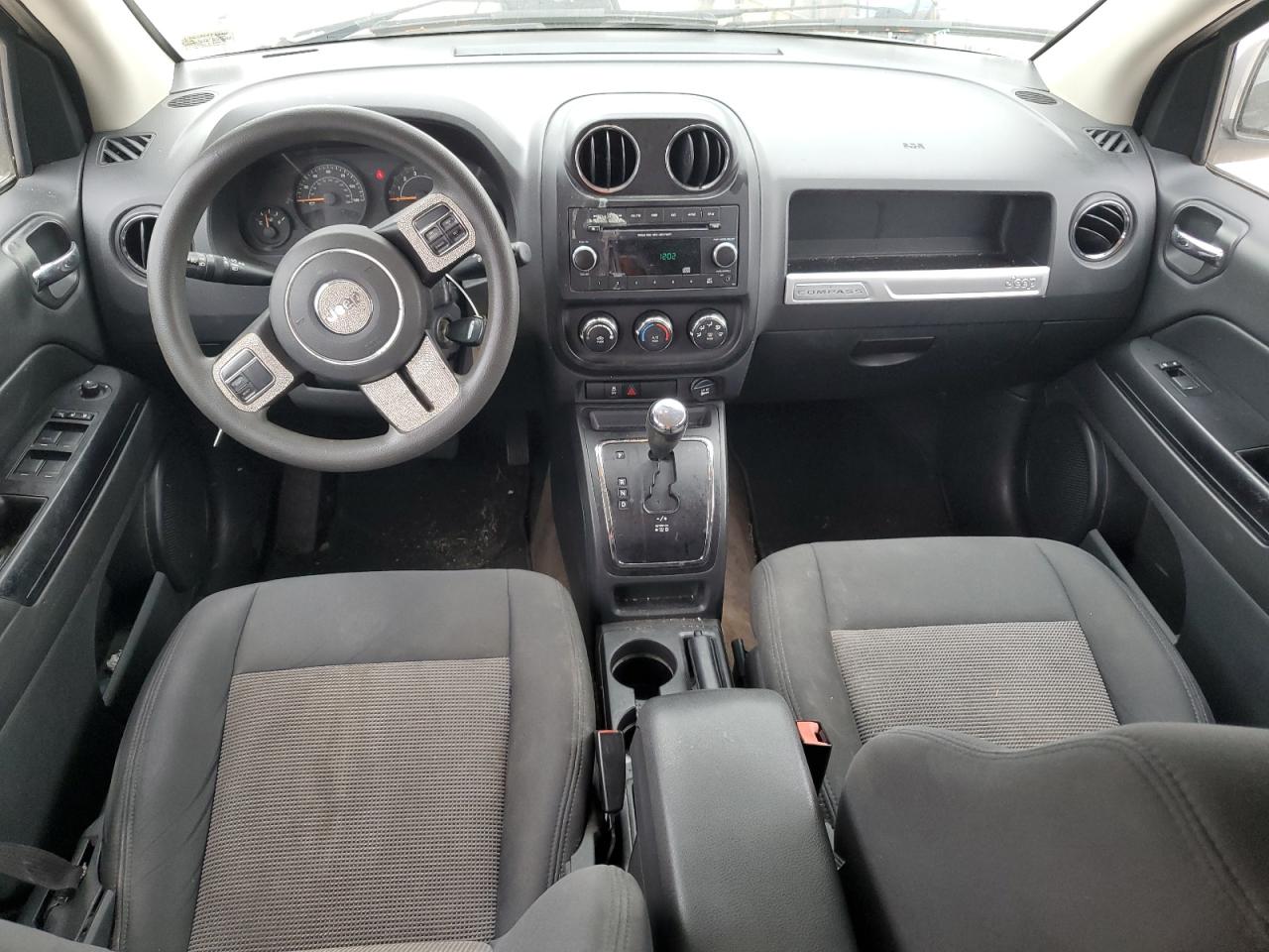 2014 Jeep Compass - Image 8