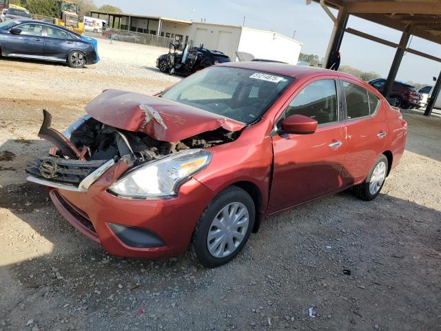  NISSAN VERSA 2019 Красный