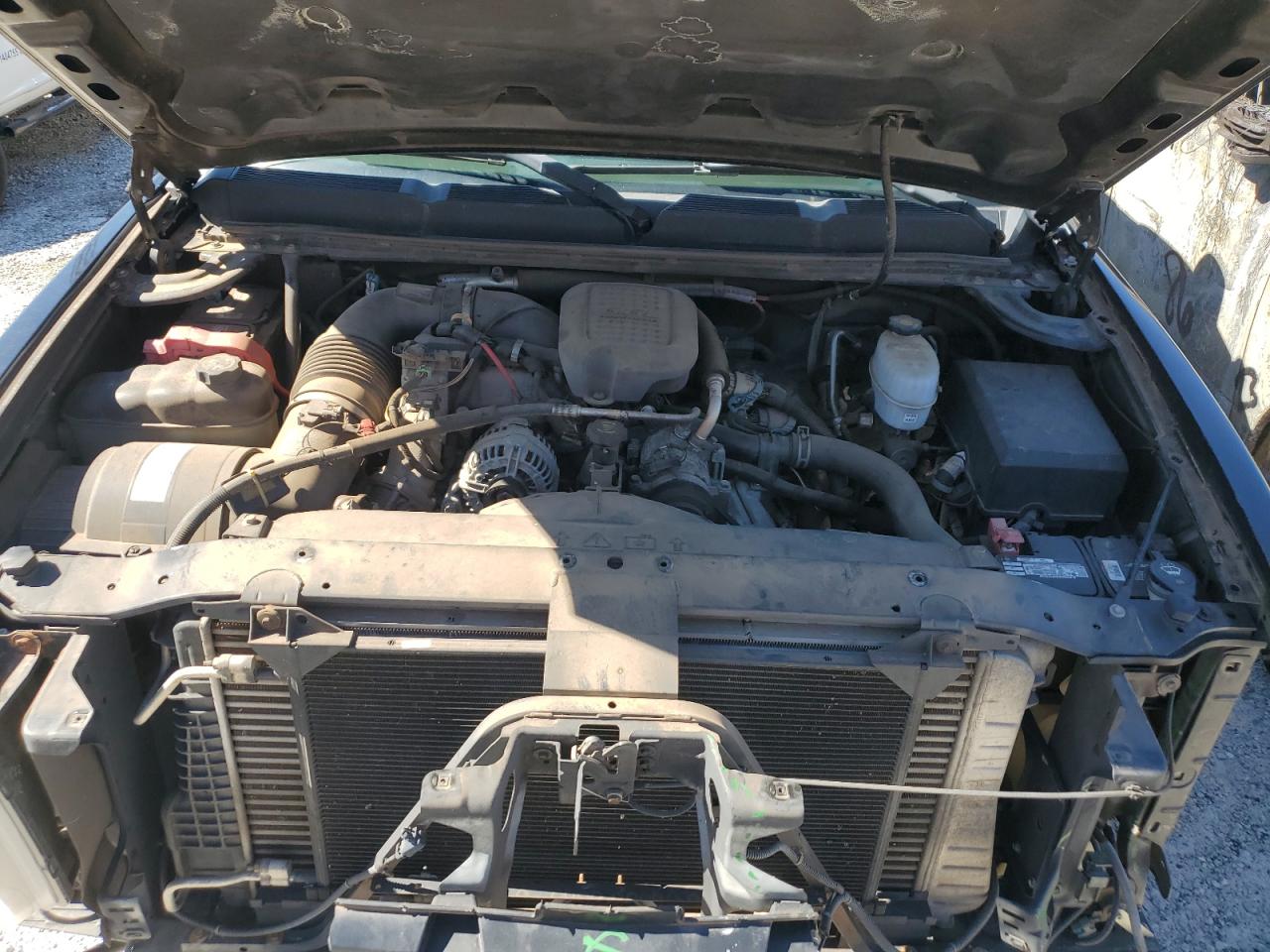 2008 Chevrolet Silverado - Image 11