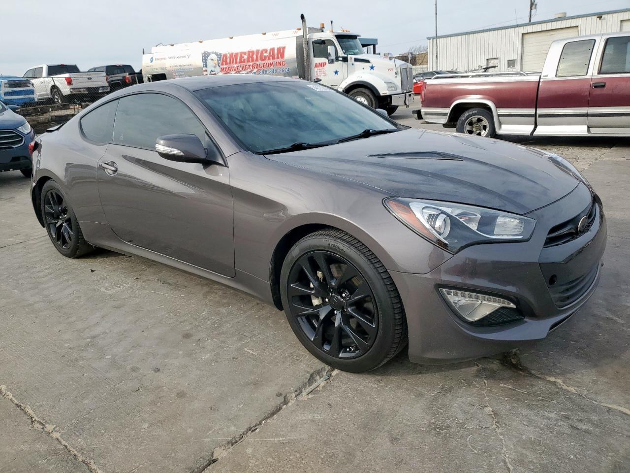 2013 Hyundai Genesis - Image 4