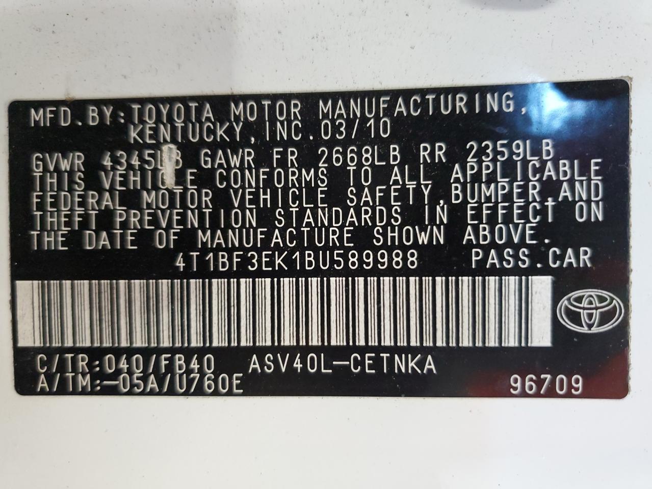 2011 Toyota Camry - Image 12