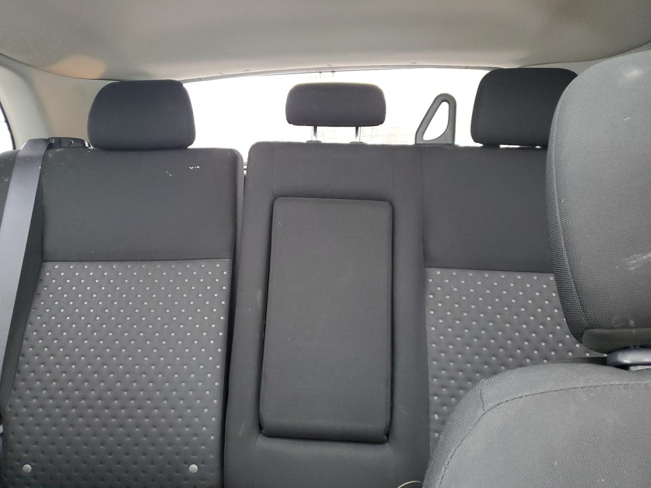 2011 Mitsubishi Outlander - Image 10