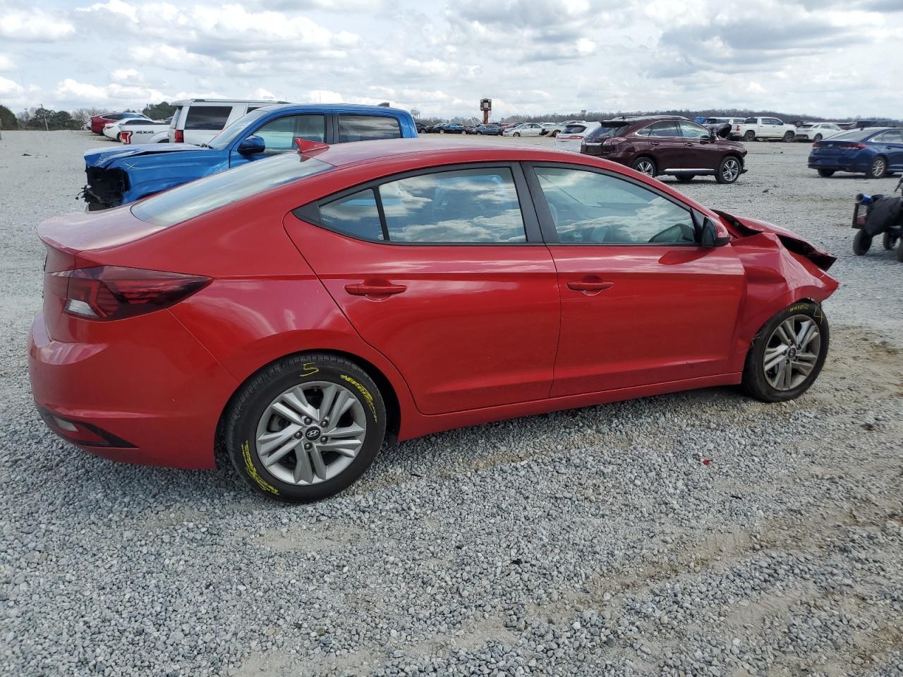 2020 Hyundai Elantra - Image 3