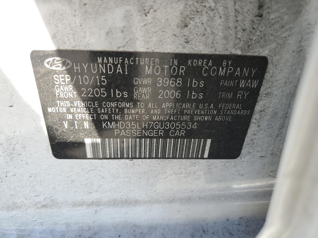 2016 Hyundai Elantra - Image 12