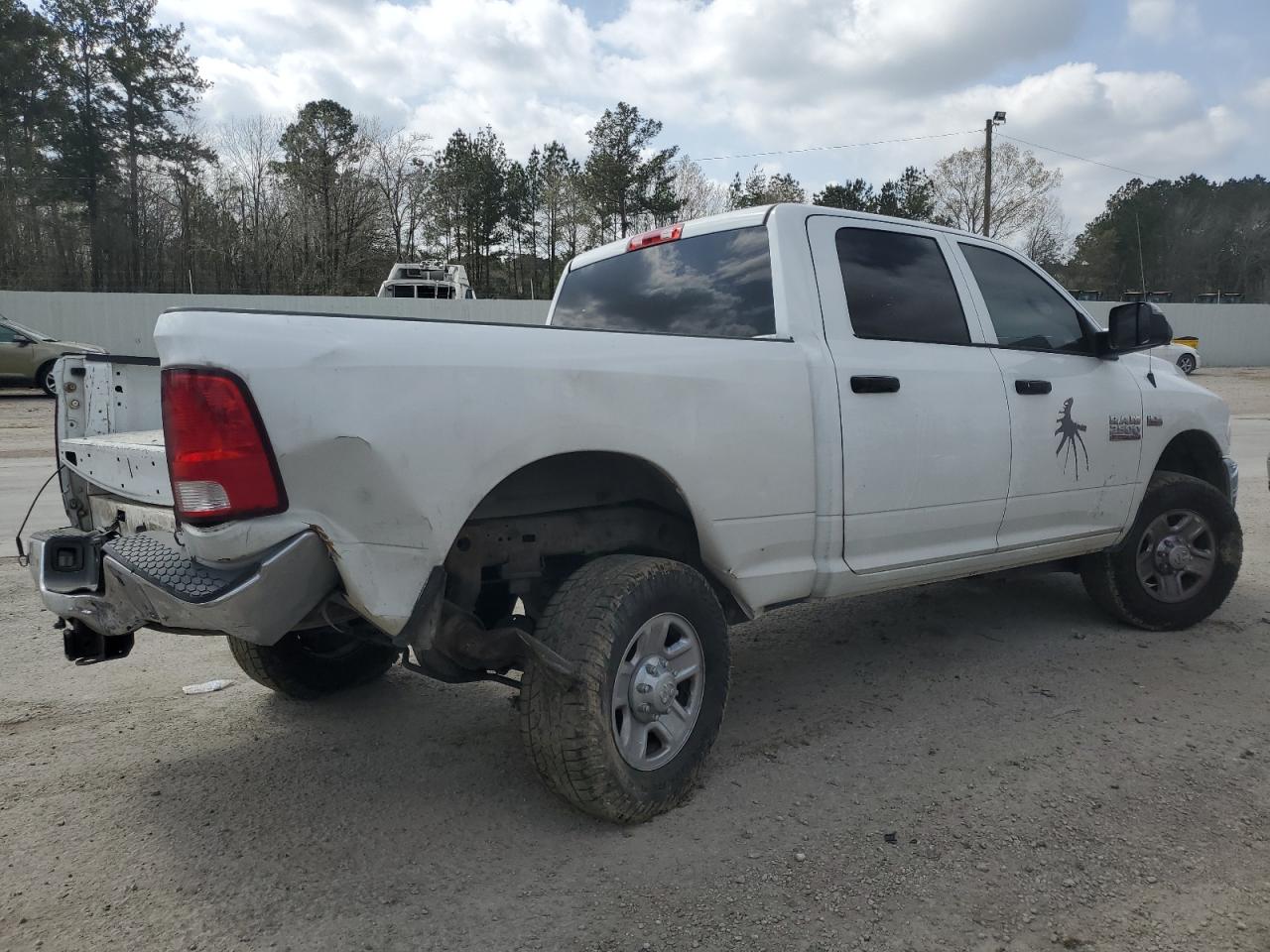 2017 RAM 2500 - Image 3