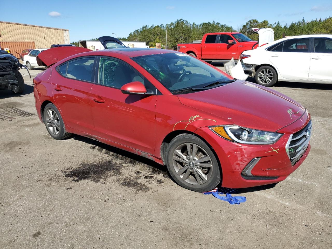 2017 Hyundai Elantra - Image 4