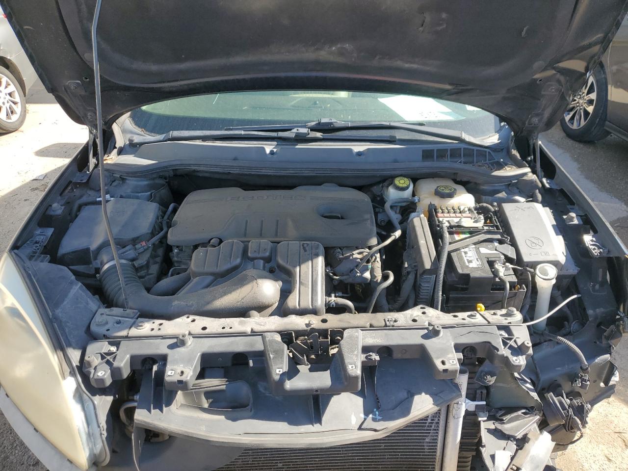 2015 Buick Verano - Image 11