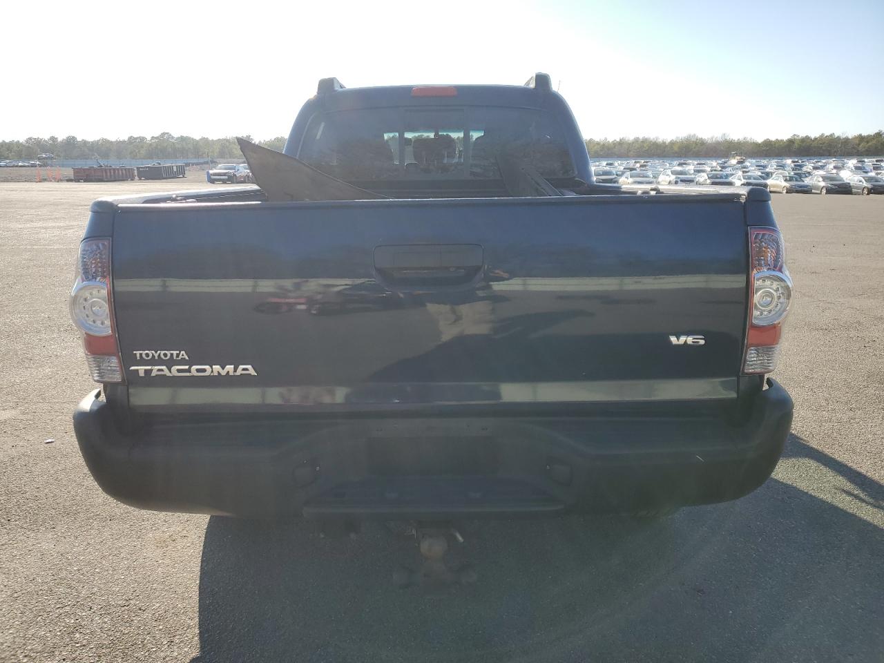 2013 Toyota Tacoma - Image 6