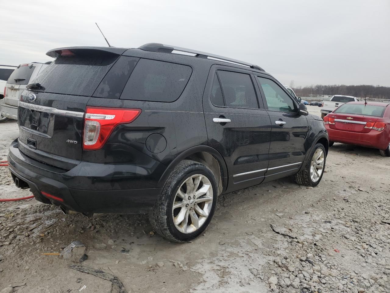 2015 Ford Explorer - Image 3