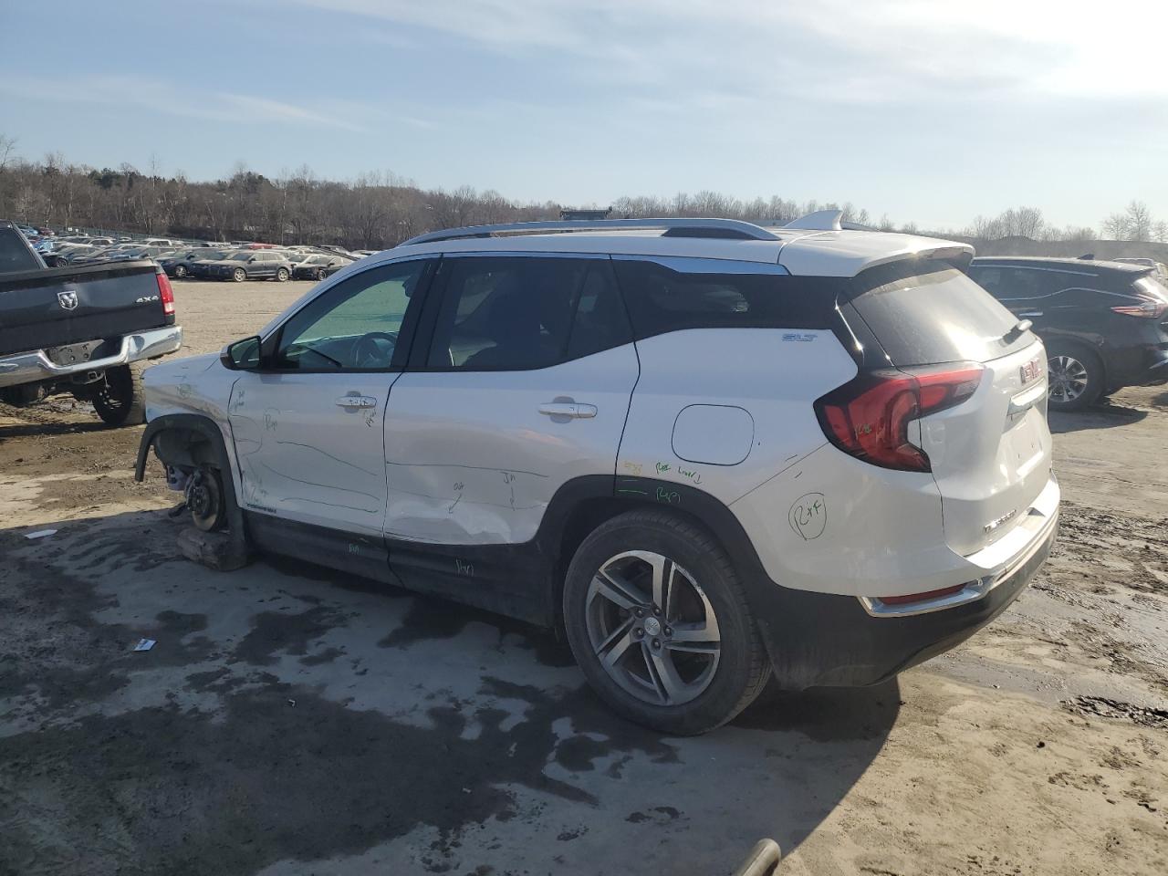 2020 GMC Terrain - Image 2