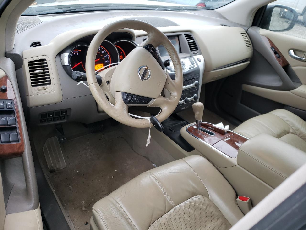 2010 Nissan Murano - Image 8