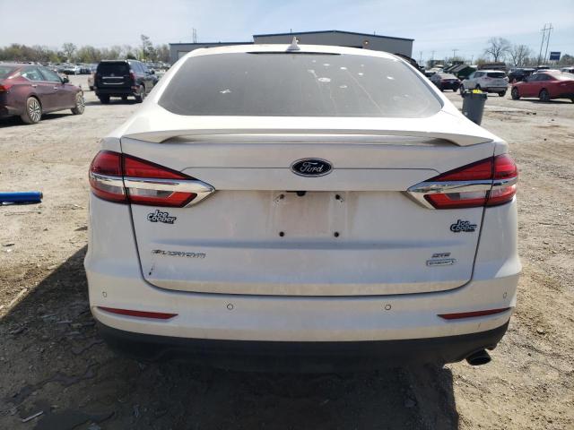  FORD FUSION 2019 Biały