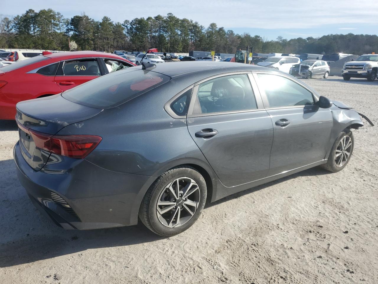 2023 Kia Forte - Image 3