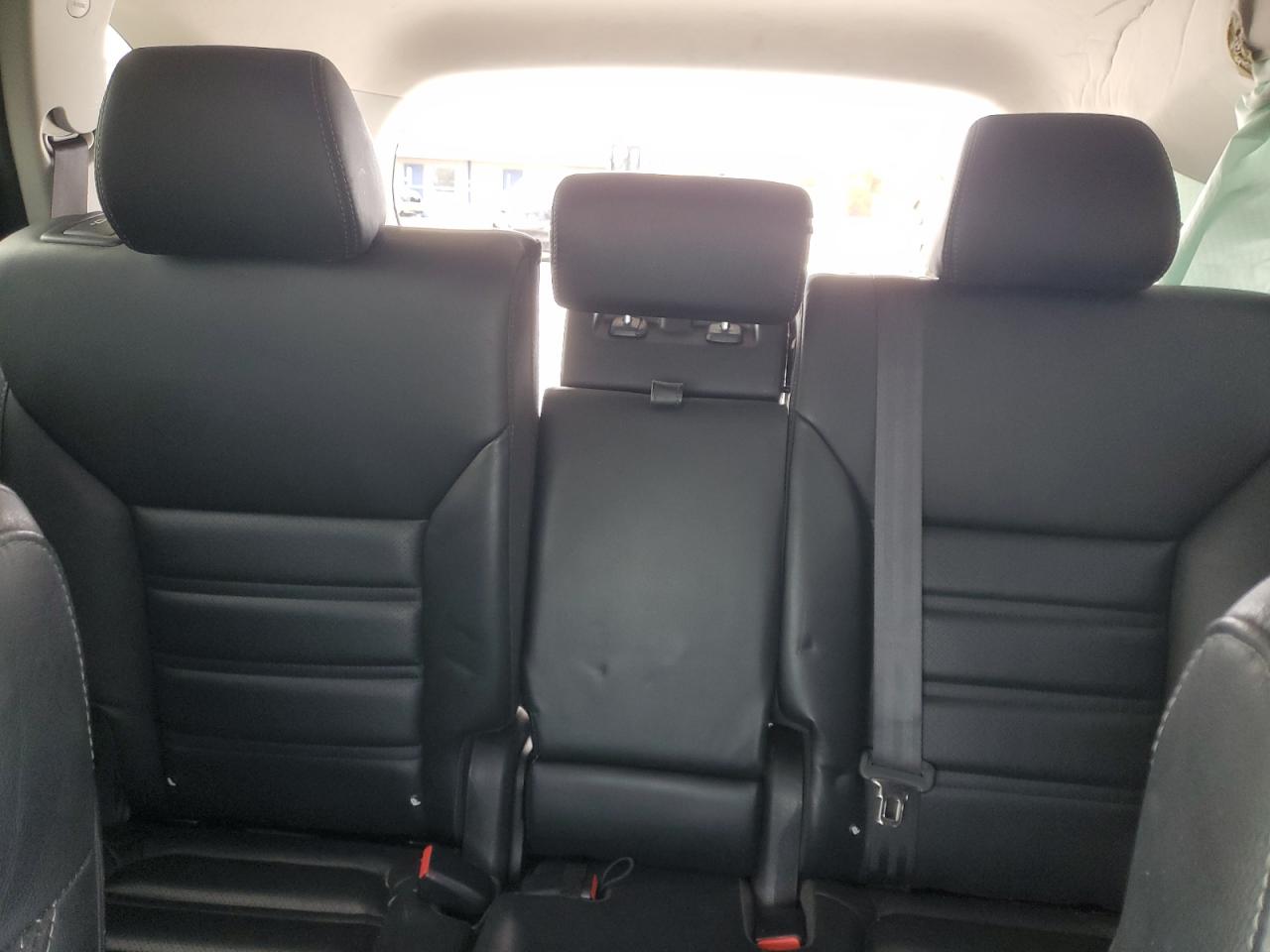 2017 Kia Sorento - Image 10