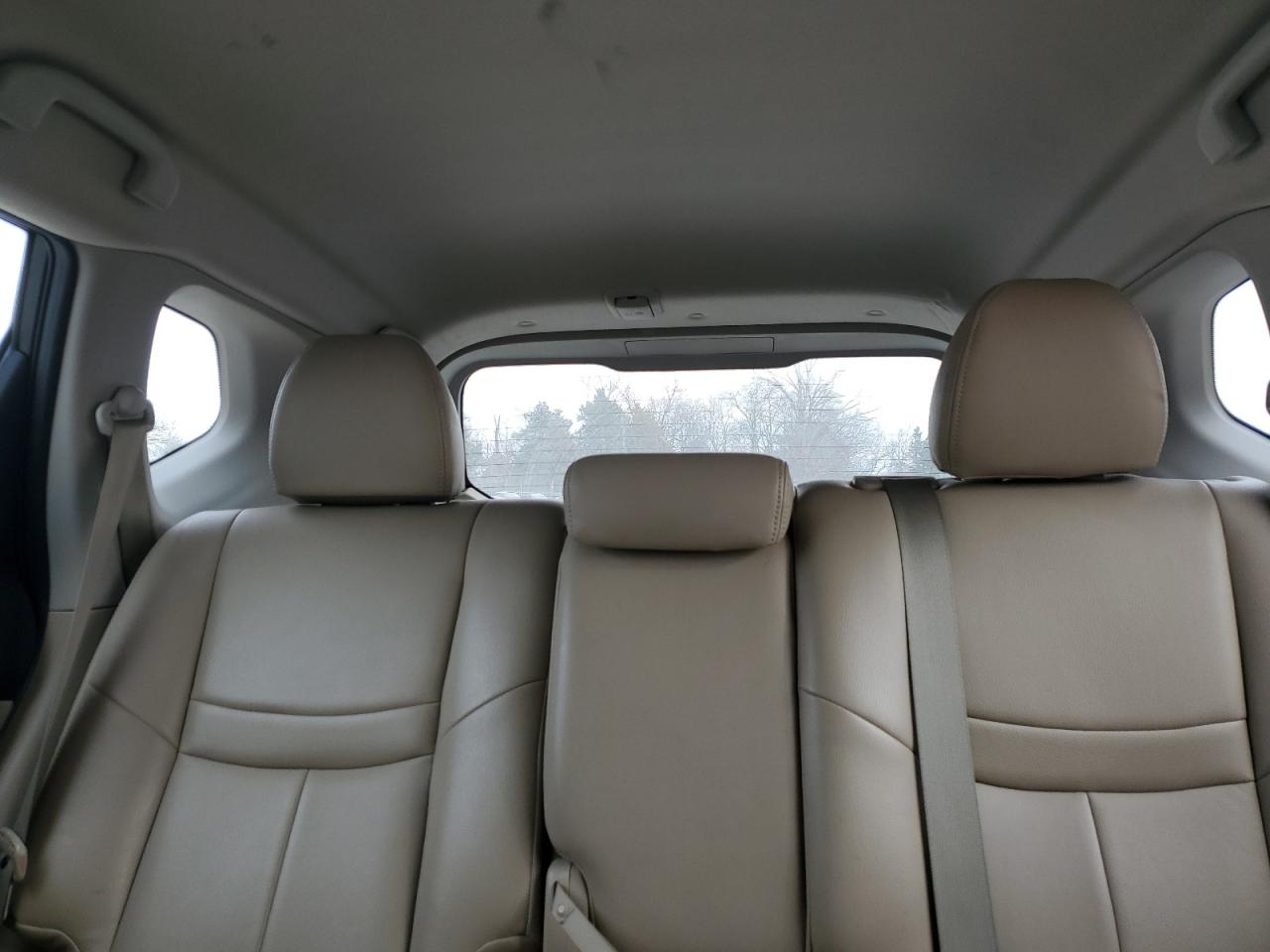 2014 Nissan Rogue - Image 10