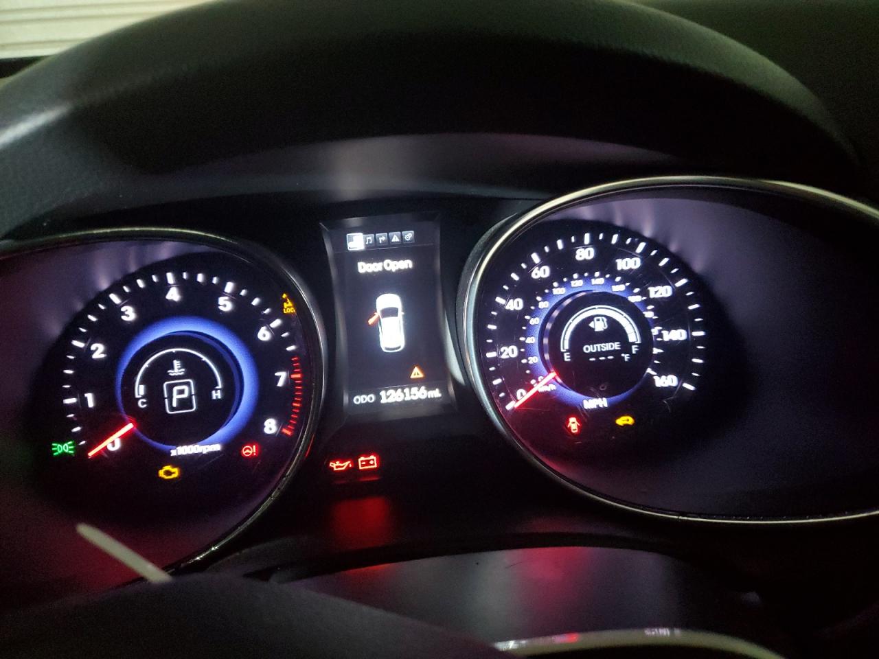 2013 Hyundai Santa Fe - Image 9