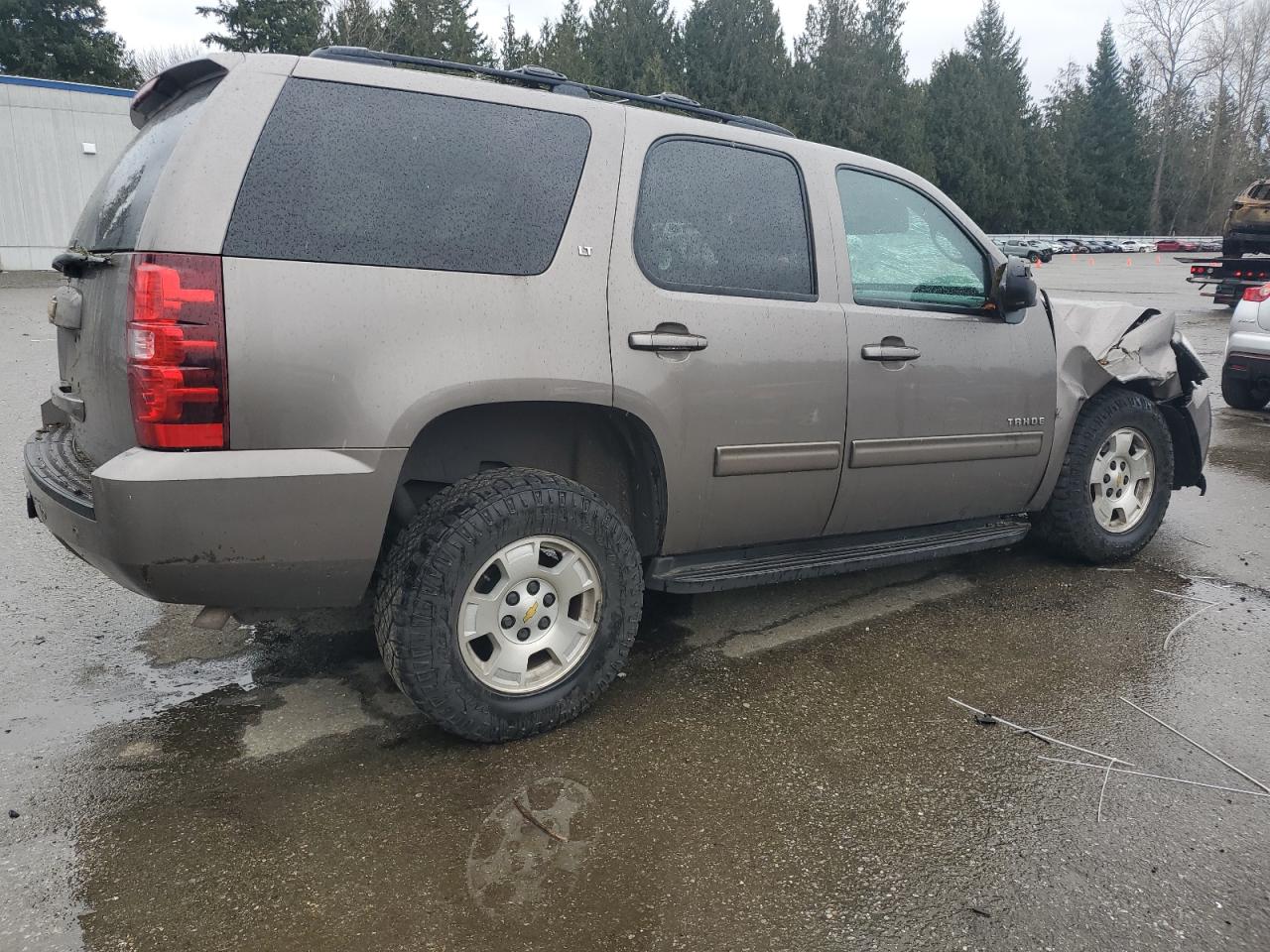 2013 Chevrolet Tahoe - Image 3