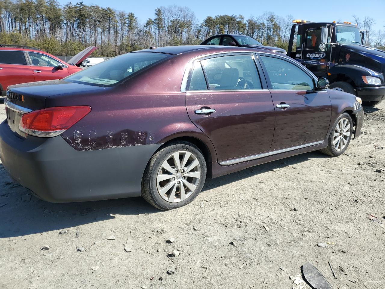 2012 Toyota Avalon - Image 3