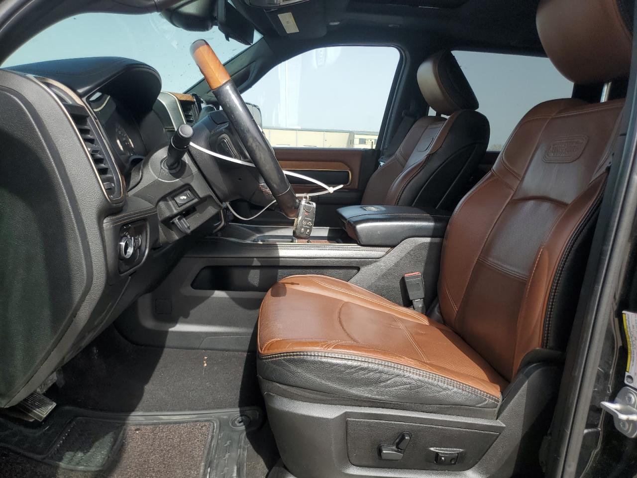 2021 RAM 2500 - Image 7